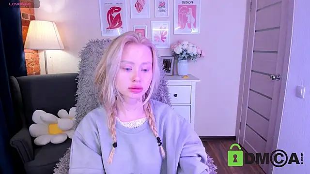 MalenaErnman online show from 03-02-25, 01:42