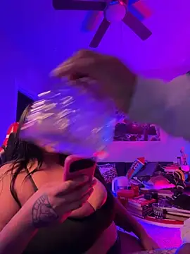 4EVAGLACIERS online show from 11-03-25, 05:01