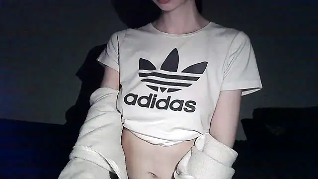 ElizaSwon online show from 11-09-25, 02:54