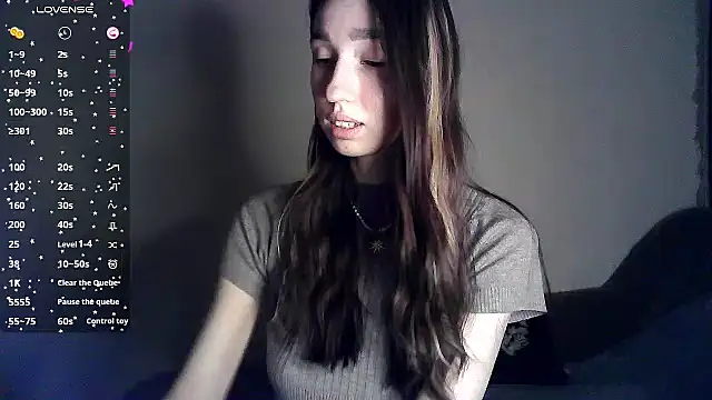 Snapshot of ElizaSwon chatting on 03-11-25, 06:19 ElizaSwon online show from 03-11-25, 06:19