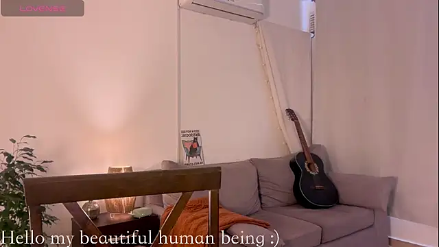 Your Hand In mine online show from 04-12-26, 05:49