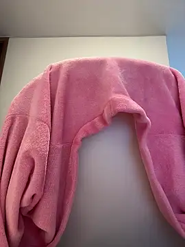 Snapshot of pamell_col chatting on 03-06-26, 07:42 pamell col online show from 03-06-26, 07:42