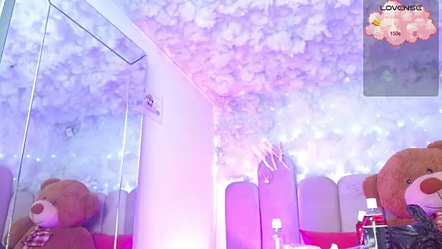 puca ebony online show from 12-22-25, 04:40