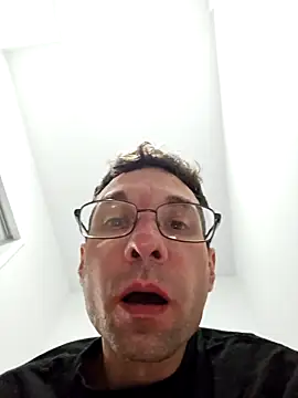 Iliketocooksquirt25 online show from 11-10-25, 03:11