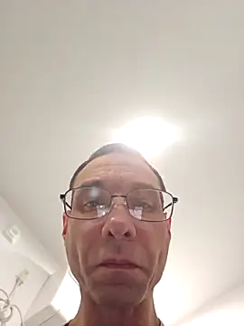 Iliketocooksquirt25 online show from 03-25-26, 12:22