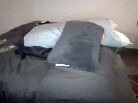 Iliketocooksquirt25 online show from 03-21-25, 12:28