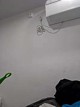 Iliketocooksquirt25 online show from 10-06-25, 11:38