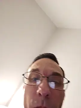 Iliketocooksquirt25 online show from 11-09-25, 02:04