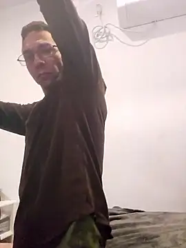 Iliketocooksquirt25 online show from 01-09-26, 06:31