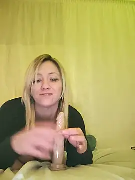 SallyCumLaude online show from 02-16-25, 10:32