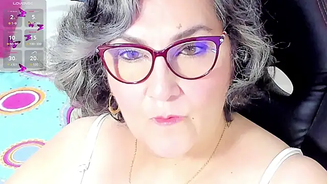 cataleya mom online show from 09-24-25, 01:13