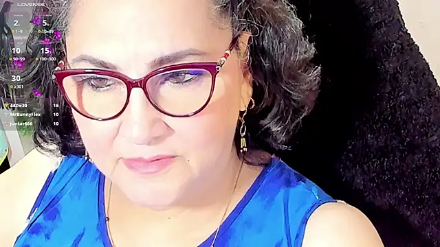 cataleya mom online show from 11-30-25, 02:23