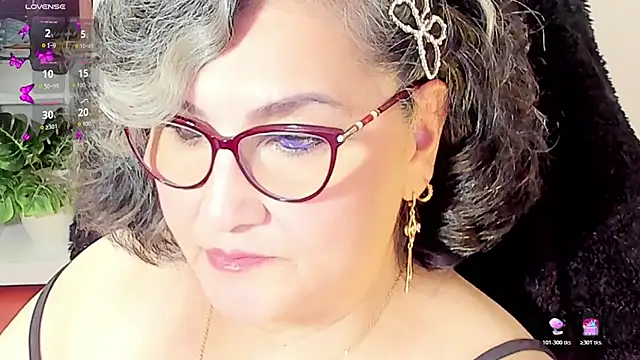 cataleya mom online show from 11-25-25, 03:51