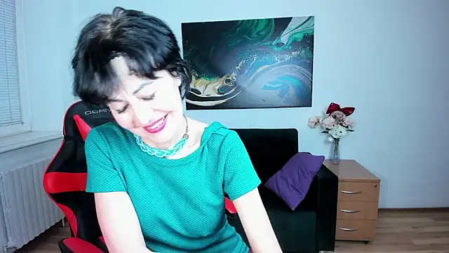 Silvia Wallec online show from 02-08-26, 06:49