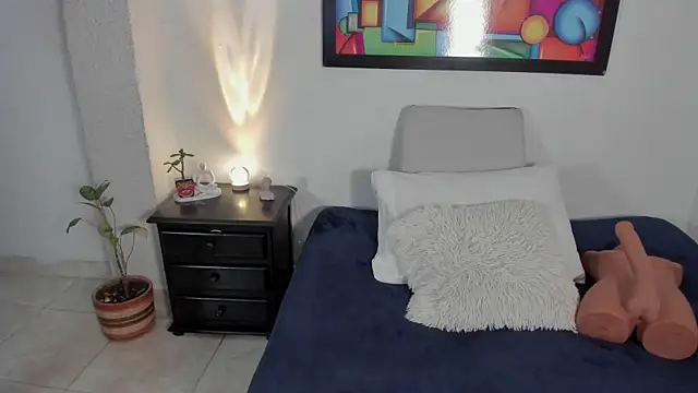 Jessica Herrera  online show from 12-16-25, 10:36