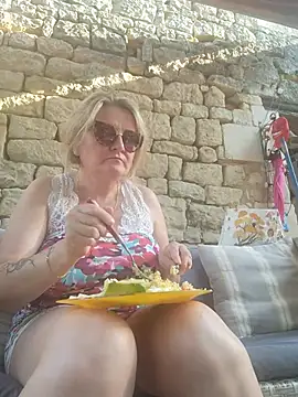 lady charlyne online show from 06-26-26, 05:41