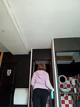 lady charlyne online show from 04-02-26, 12:45