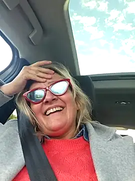 lady charlyne online show from 02-19-25, 03:16