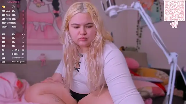 Freakcute  online show from 02-03-26, 04:34