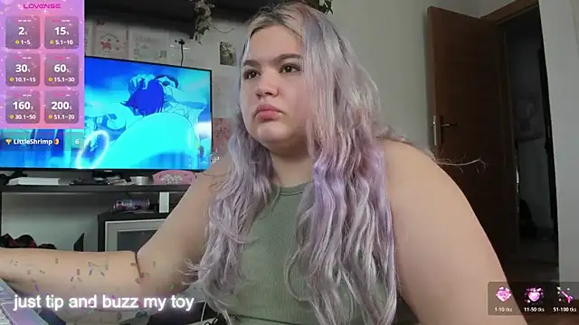 Freakcute  online show from 11-20-25, 12:50