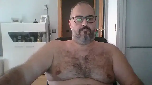 templar2303 online show from 10-22-25, 02:49