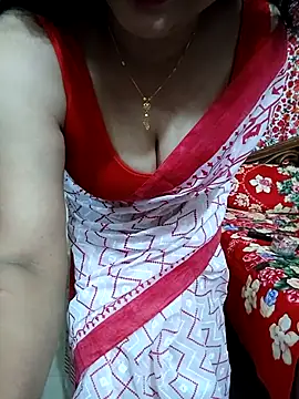 Snapshot of Priya_Boudi chatting on 11-10-25, 06:57 Priya Boudi online show from 11-10-25, 06:57