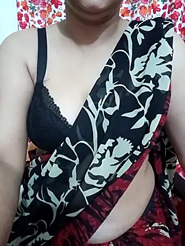 Snapshot of Priya_Boudi chatting on 11-29-25, 05:46 Priya Boudi online show from 11-29-25, 05:46