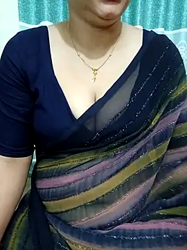 Snapshot of Priya_Boudi chatting on 03-15-25, 05:04 Priya Boudi online show from 03-15-25, 05:04