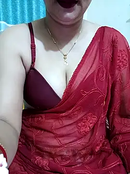 Snapshot of Priya_Boudi chatting on 03-18-25, 05:01 Priya Boudi online show from 03-18-25, 05:01