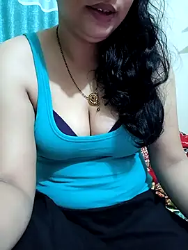 Snapshot of Priya_Boudi chatting on 03-22-25, 01:08 Priya Boudi online show from 03-22-25, 01:08