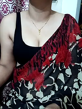 Snapshot of Priya_Boudi chatting on 10-06-25, 06:30 Priya Boudi online show from 10-06-25, 06:30