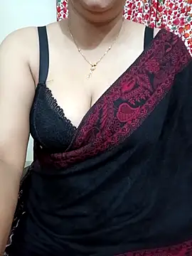 Snapshot of Priya_Boudi chatting on 10-24-25, 06:07 Priya Boudi online show from 10-24-25, 06:07