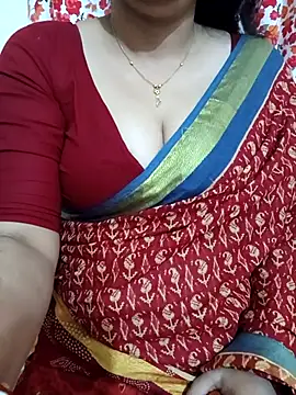 Snapshot of Priya_Boudi chatting on 01-18-26, 05:49 Priya Boudi online show from 01-18-26, 05:49