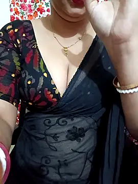 Snapshot of Priya_Boudi chatting on 11-13-25, 06:45 Priya Boudi online show from 11-13-25, 06:45