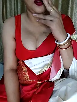 Snapshot of Priya_Boudi chatting on 02-11-25, 05:29 Priya Boudi online show from 02-11-25, 05:29
