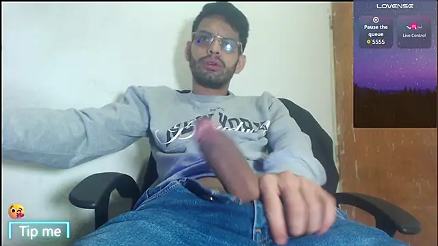 GrayHornyX online show from 04-13-26, 05:33