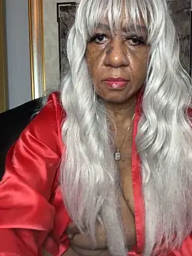 BreanaDivine online show from 12-21-25, 03:52