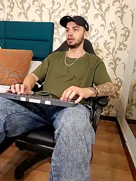 Michael magno online show from 02-16-26, 01:54