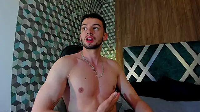 Michael magno online show from 03-10-25, 01:54