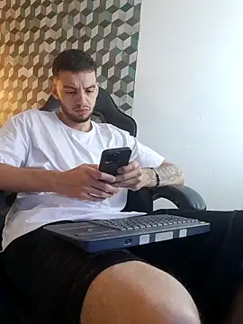 Michael magno online show from 02-22-26, 01:08