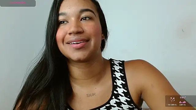 Snapshot of Alexa_priincess chatting on 05-13-26, 04:14 Alexa priincess online show from 05-13-26, 04:14