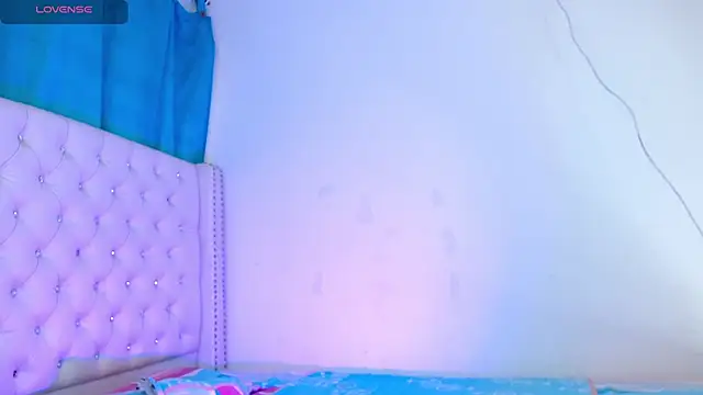 Alexa priincess online show from 11-25-25, 02:39