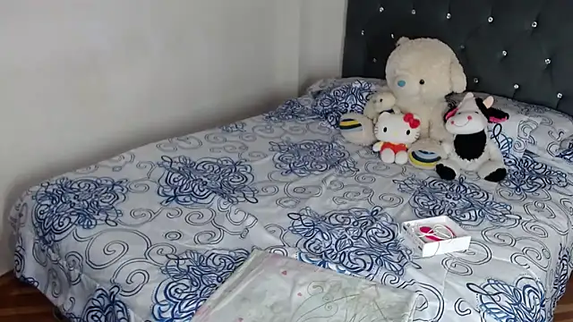 Chantal hott online show from 03-31-26, 08:33