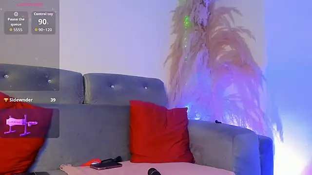 Salome Villa online show from 01-07-26, 02:16