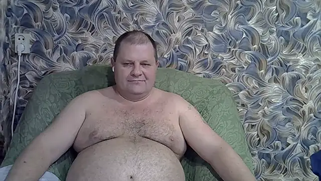 Nilola6 online show from 12-20-25, 01:03