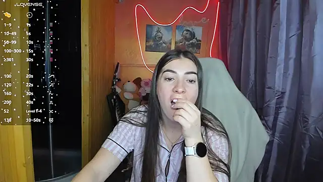 Snapshot of Fiery_Brunette_ chatting on 02-27-25, 05:07 Fiery Brunette online show from 02-27-25, 05:07