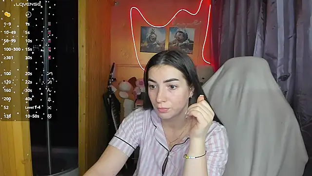 Snapshot of Fiery_Brunette_ chatting on 03-01-25, 03:53 Fiery Brunette online show from 03-01-25, 03:53