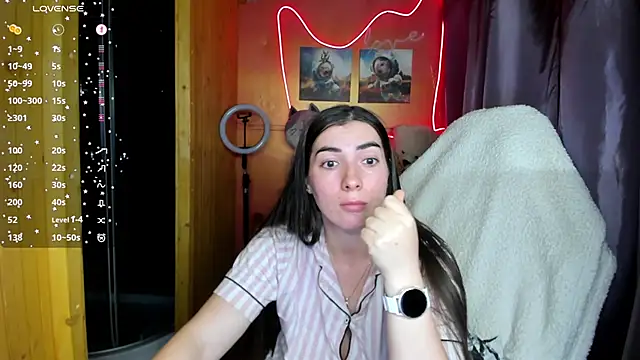 Snapshot of Fiery_Brunette_ chatting on 10-06-25, 12:17 Fiery Brunette online show from 10-06-25, 12:17