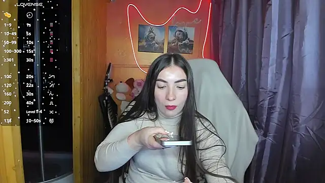 Snapshot of Fiery_Brunette_ chatting on 02-27-25, 11:50 Fiery Brunette online show from 02-27-25, 11:50