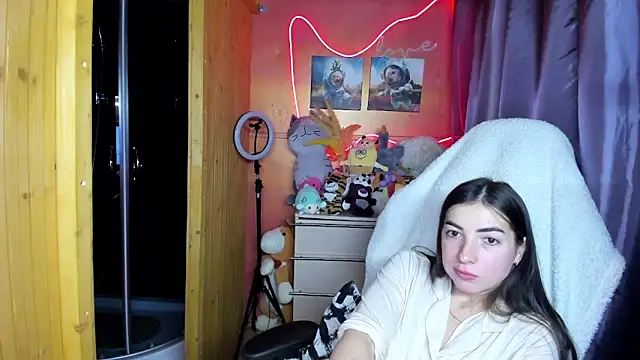 Snapshot of Fiery_Brunette_ chatting on 04-25-26, 04:59 Fiery Brunette online show from 04-25-26, 04:59